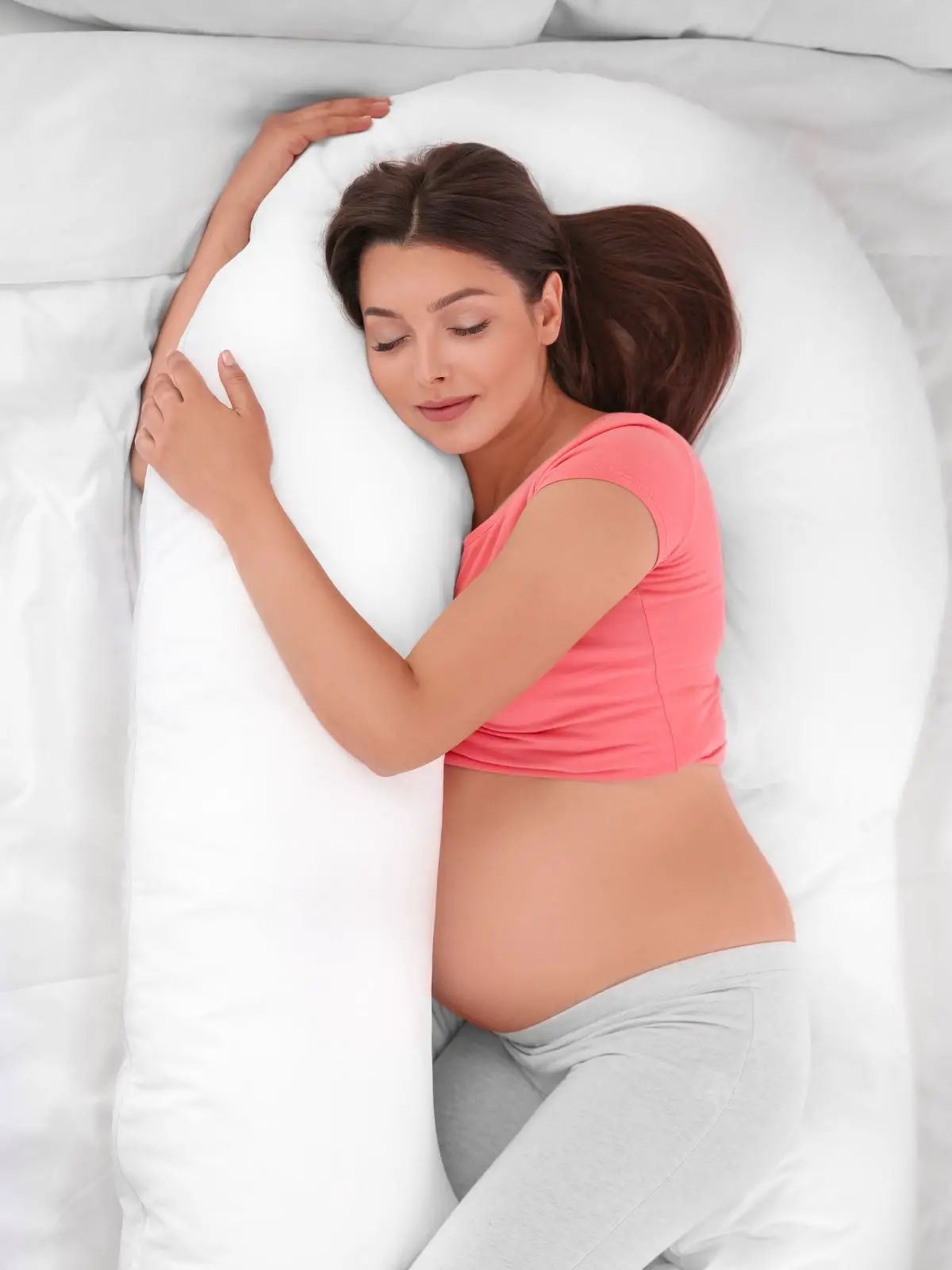 sleeping while pregnant